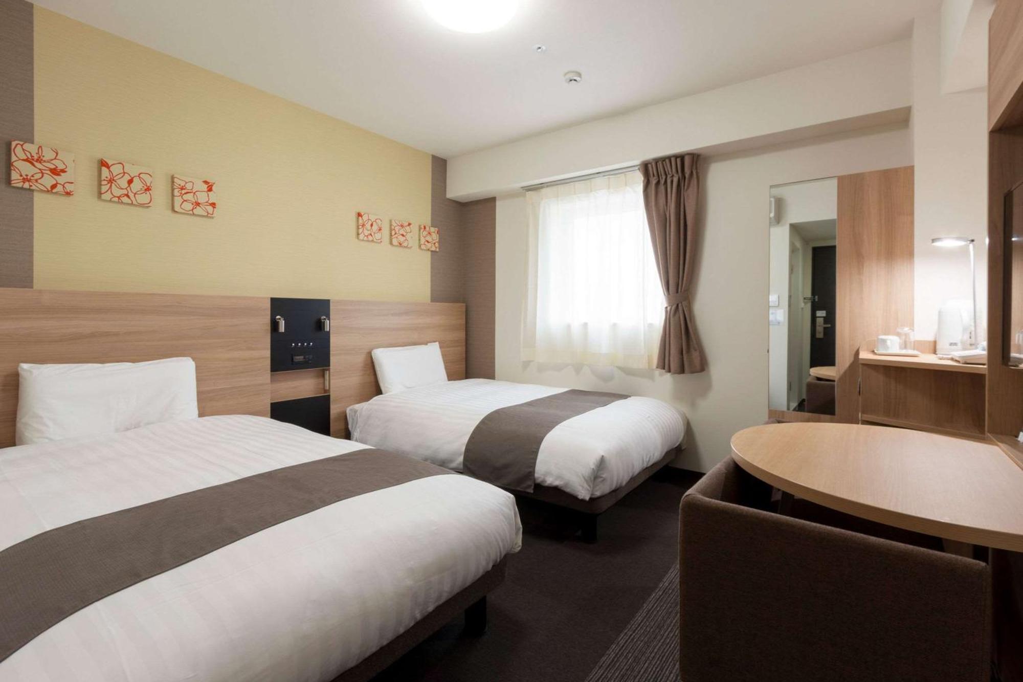 Comfort Hotel וואקיאמה מראה חיצוני תמונה